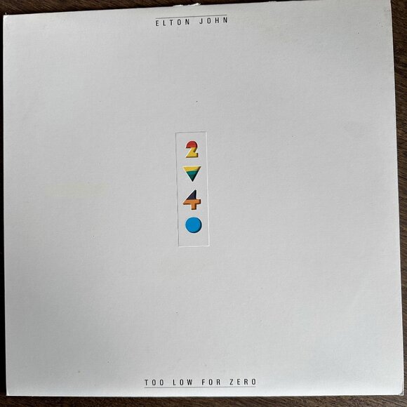 "Too Low For Zero" by Elton John, Vinyl LP - XGHS 4006, - Picture 1 of 5